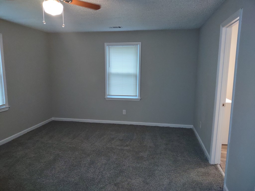 285 Youngs Mill Road LaGrange, GA 30241 - Photo 11 of 29