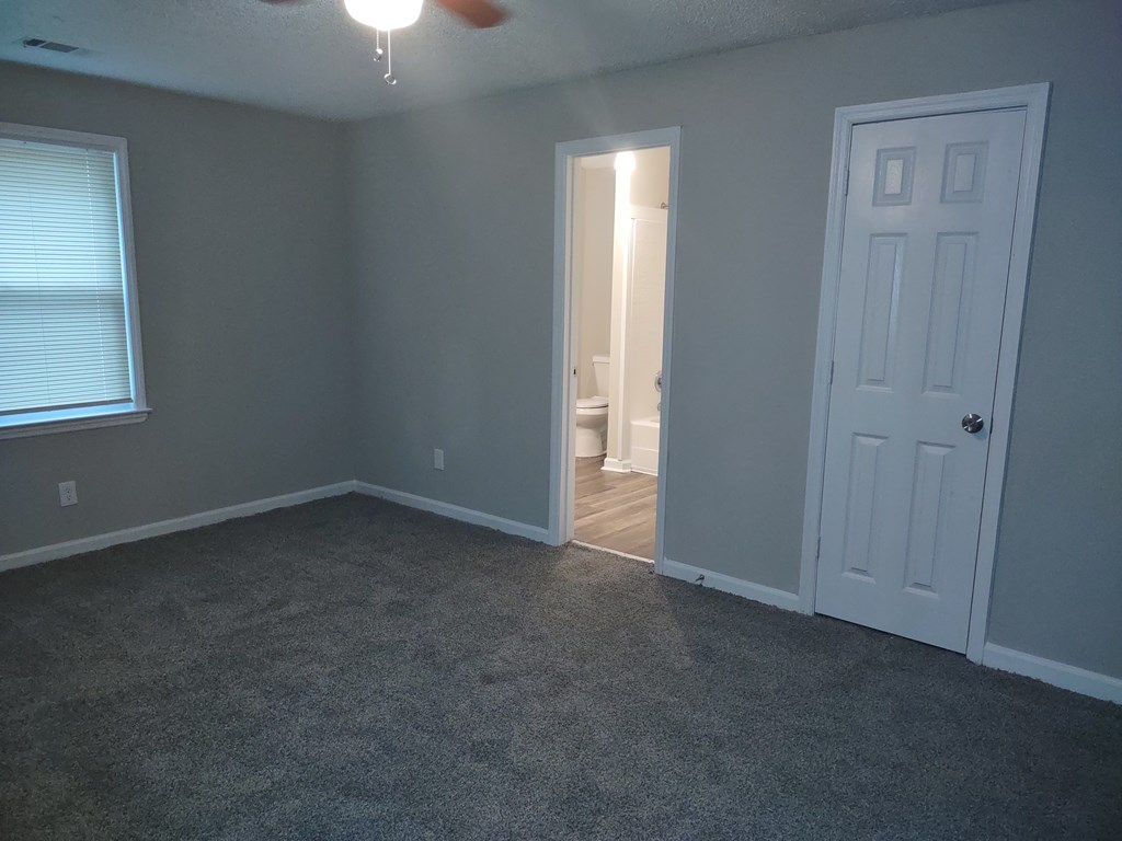 285 Youngs Mill Road LaGrange, GA 30241 - Photo 12 of 29