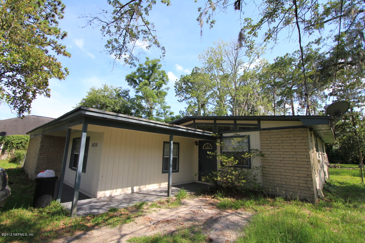 8830 Sanchez Road Jacksonville, FL 32217 - Photo 1 of 16 Front
