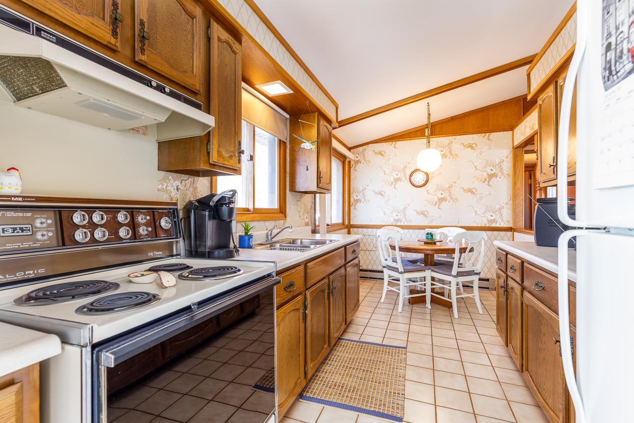 856 Breckenboro Road Lake Summerset, IL 61019 - Photo 12 of 29 Gallery Image 12