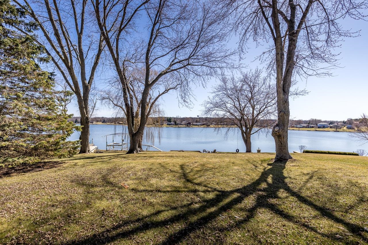 856 Breckenboro Road Lake Summerset, IL 61019 - Photo 4 of 29 Gallery Image 4