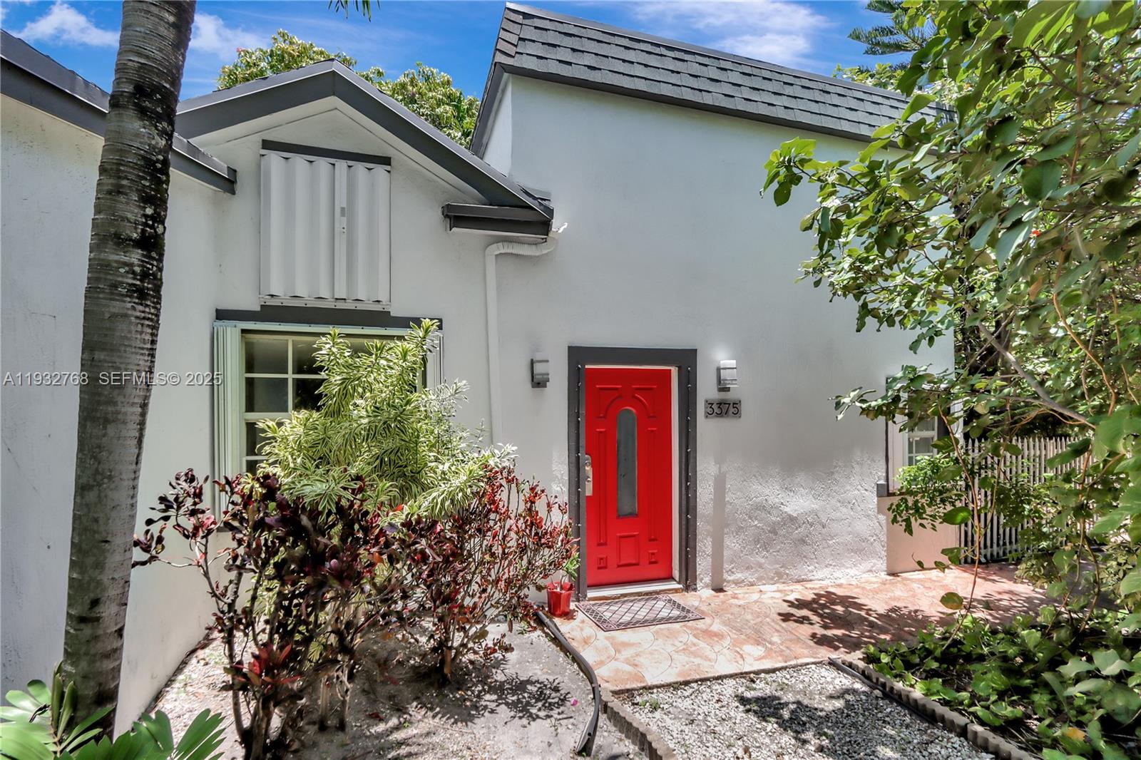 3375 Southwest 29th Terrace, Unit 1 Miami, FL 33133 - Photo 2 of 17