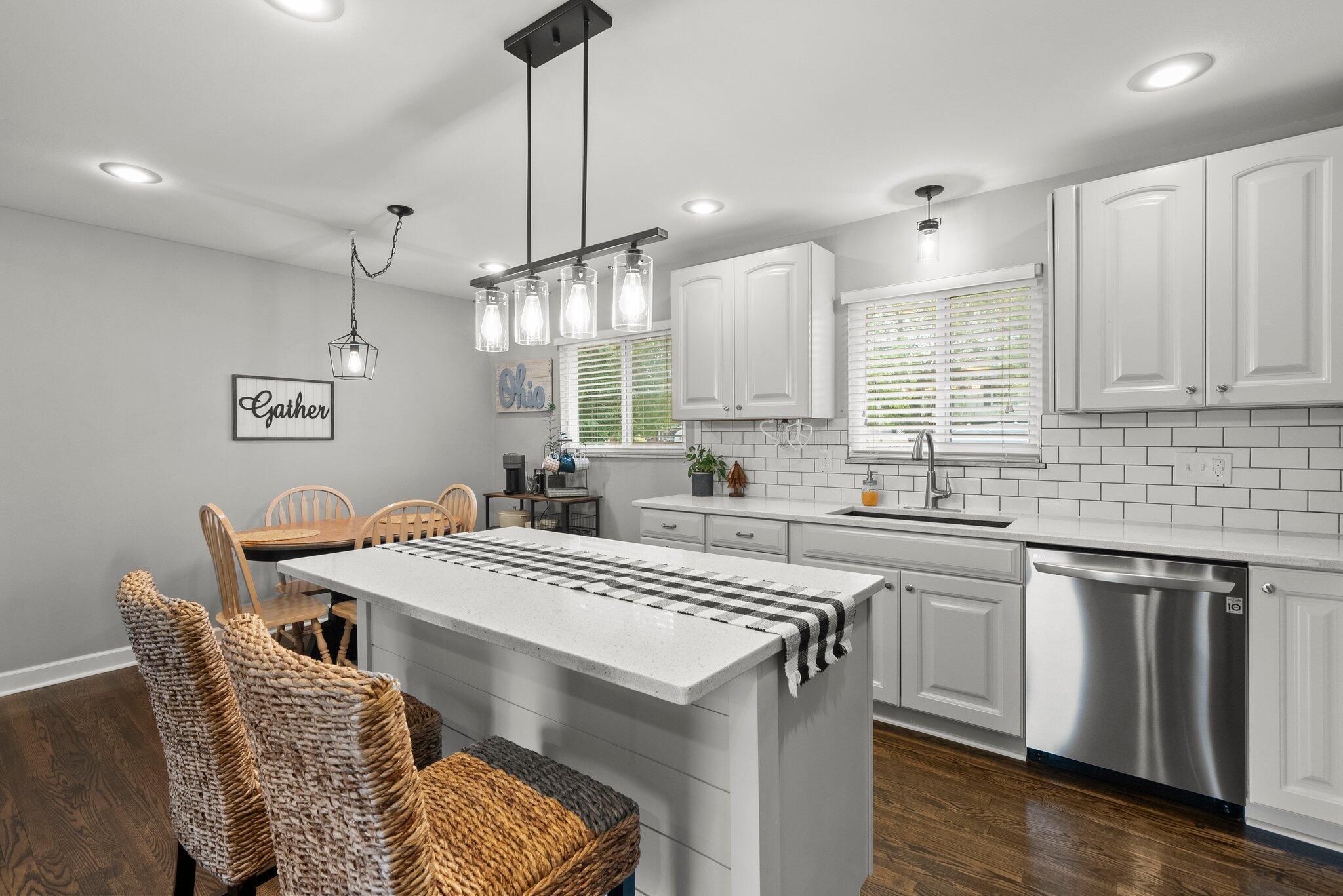 3544 Devin Road Grove City, OH 43123 - Photo 12 of 39 DSC07630