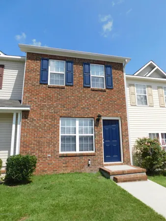$1,295 | 203 Spring Meadow Circle, Jacksonville, NC 28546