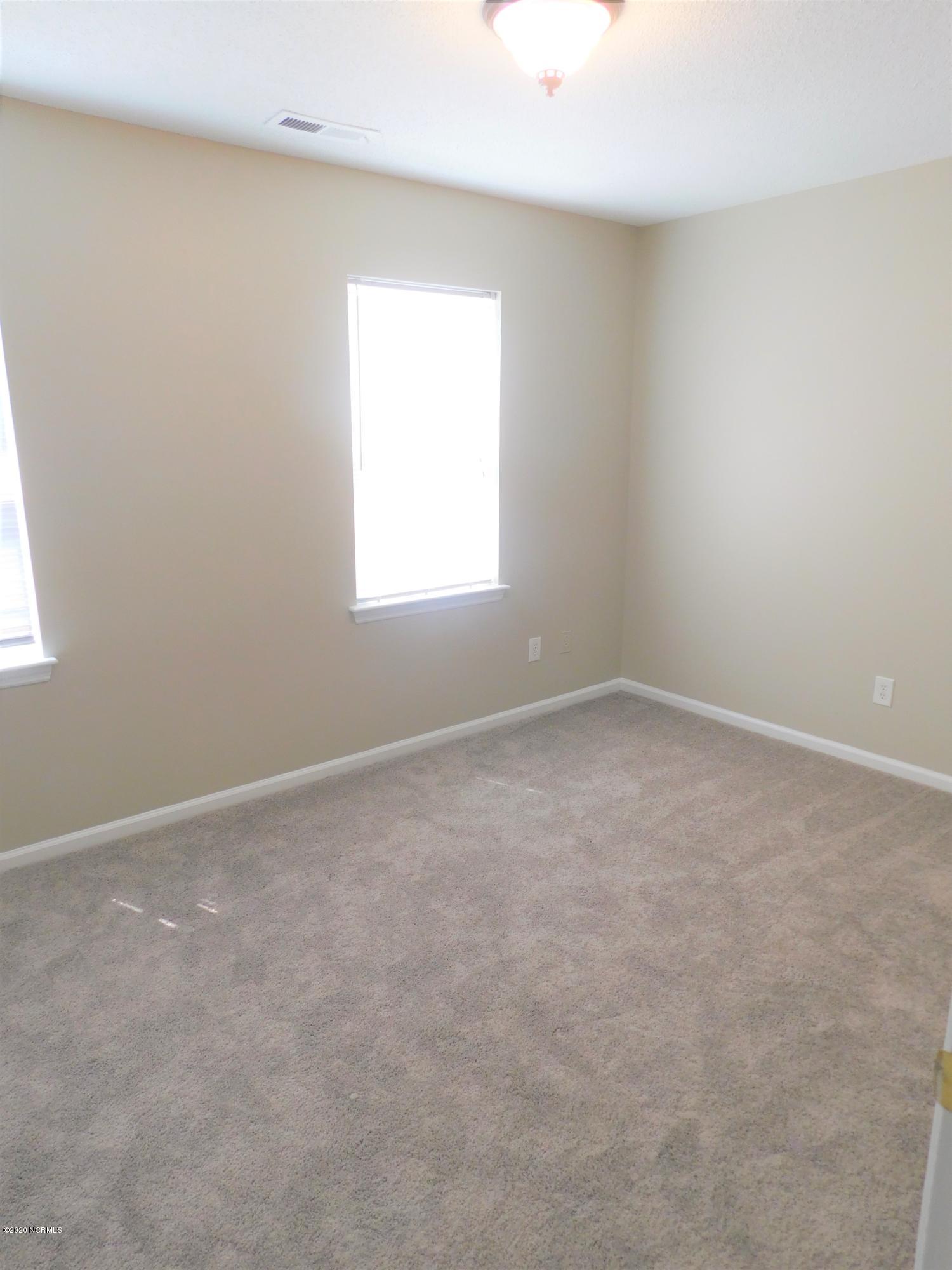 203 Spring Meadow Circle Jacksonville, NC 28546 - Photo 7 of 9 Bedroom 1