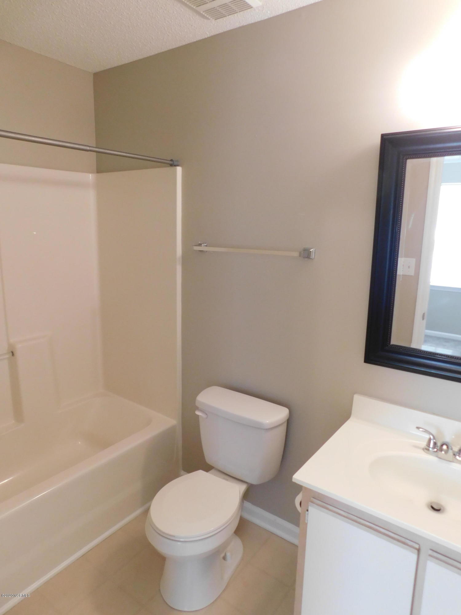 203 Spring Meadow Circle Jacksonville, NC 28546 - Photo 8 of 9 Bathroom 1