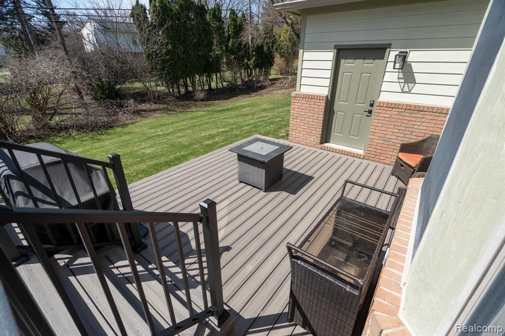 411 Cherry Tree Lane Rochester Hills, MI 48306 - Photo 51 of 61