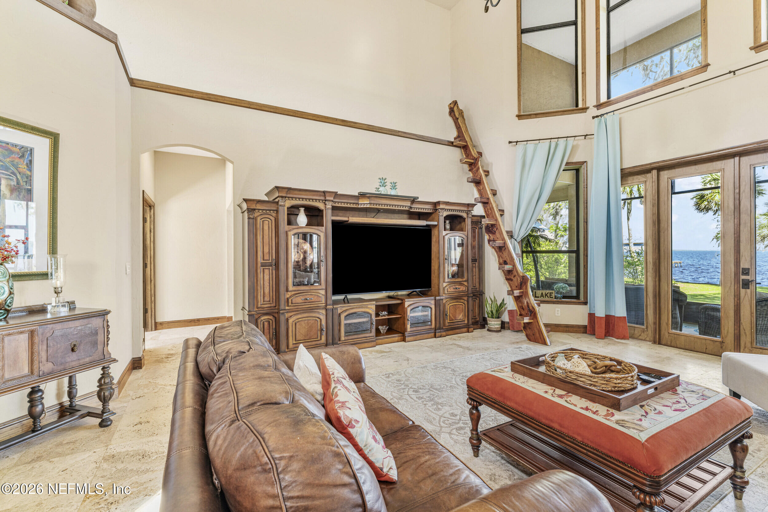 530 Clifton Road Crescent City, FL 32112 - Photo 11 of 69 Living