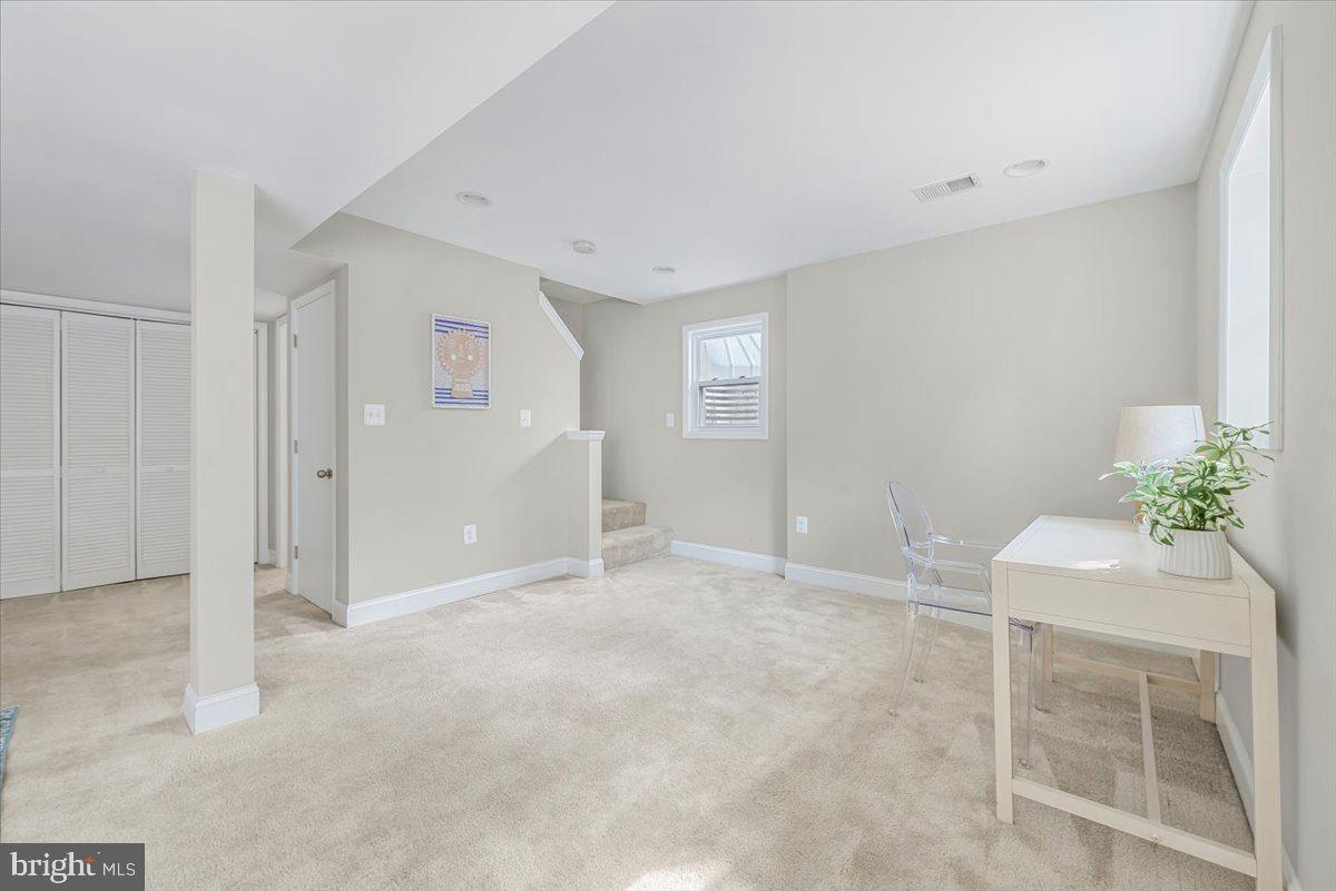 9805 Gardiner Avenue Silver Spring, MD 20902 - Photo 18 of 34 a view of an empty room