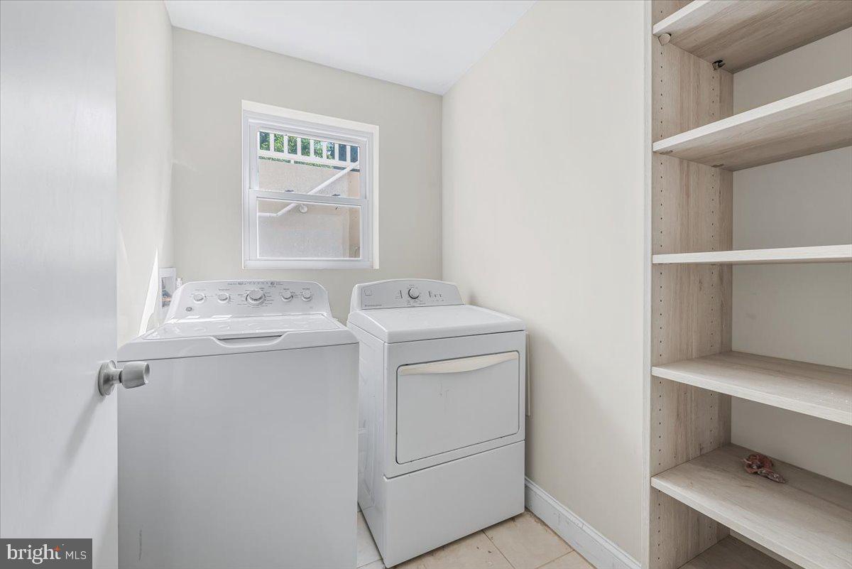 9805 Gardiner Avenue Silver Spring, MD 20902 - Photo 25 of 34 a view of bathroom with a sink