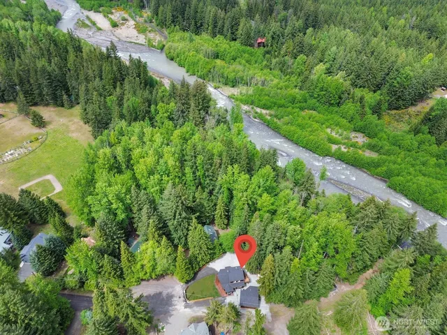 $1,095,000 | 62307 Meadow Way East, Enumclaw, WA 98022