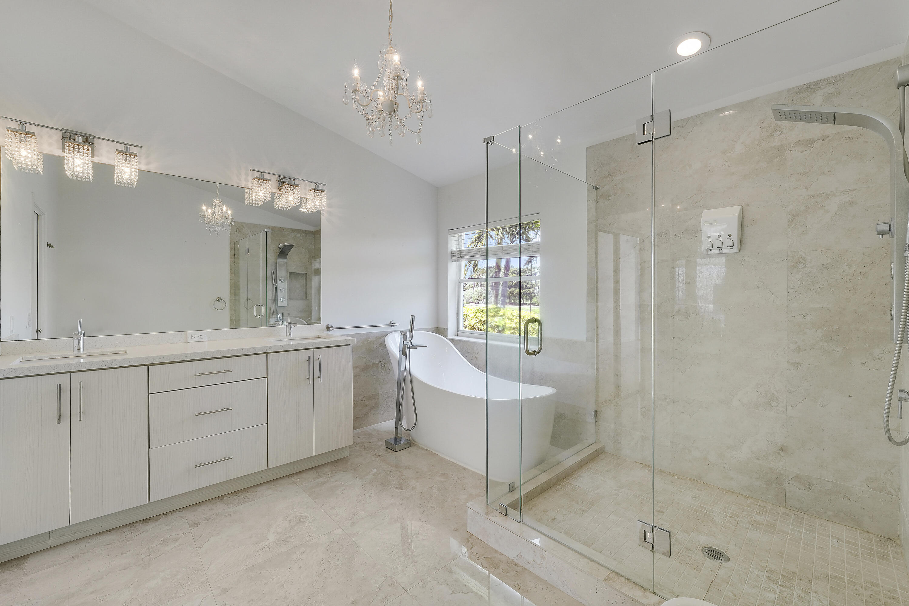 3703 Mykonos Court Boca Raton, FL 33487 - Photo 18 of 48 House-32
