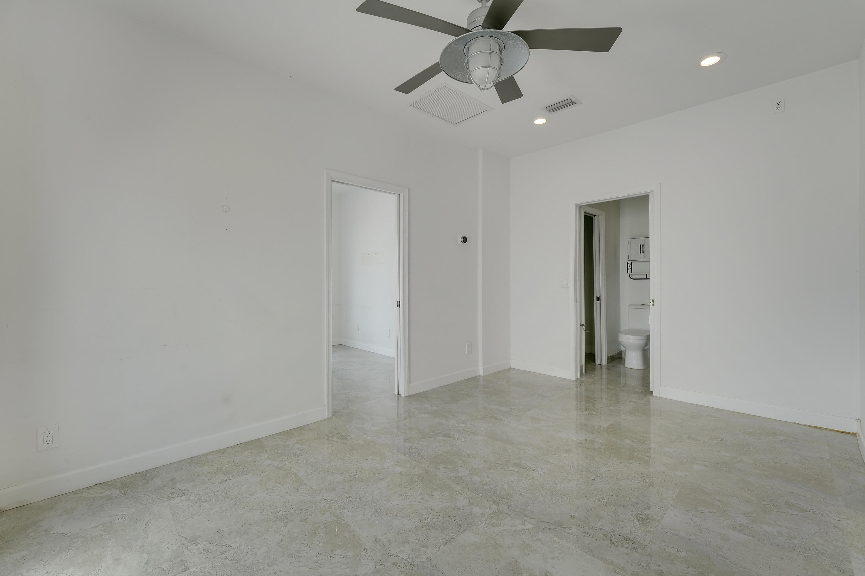 3703 Mykonos Court Boca Raton, FL 33487 - Photo 21 of 48 House-8
