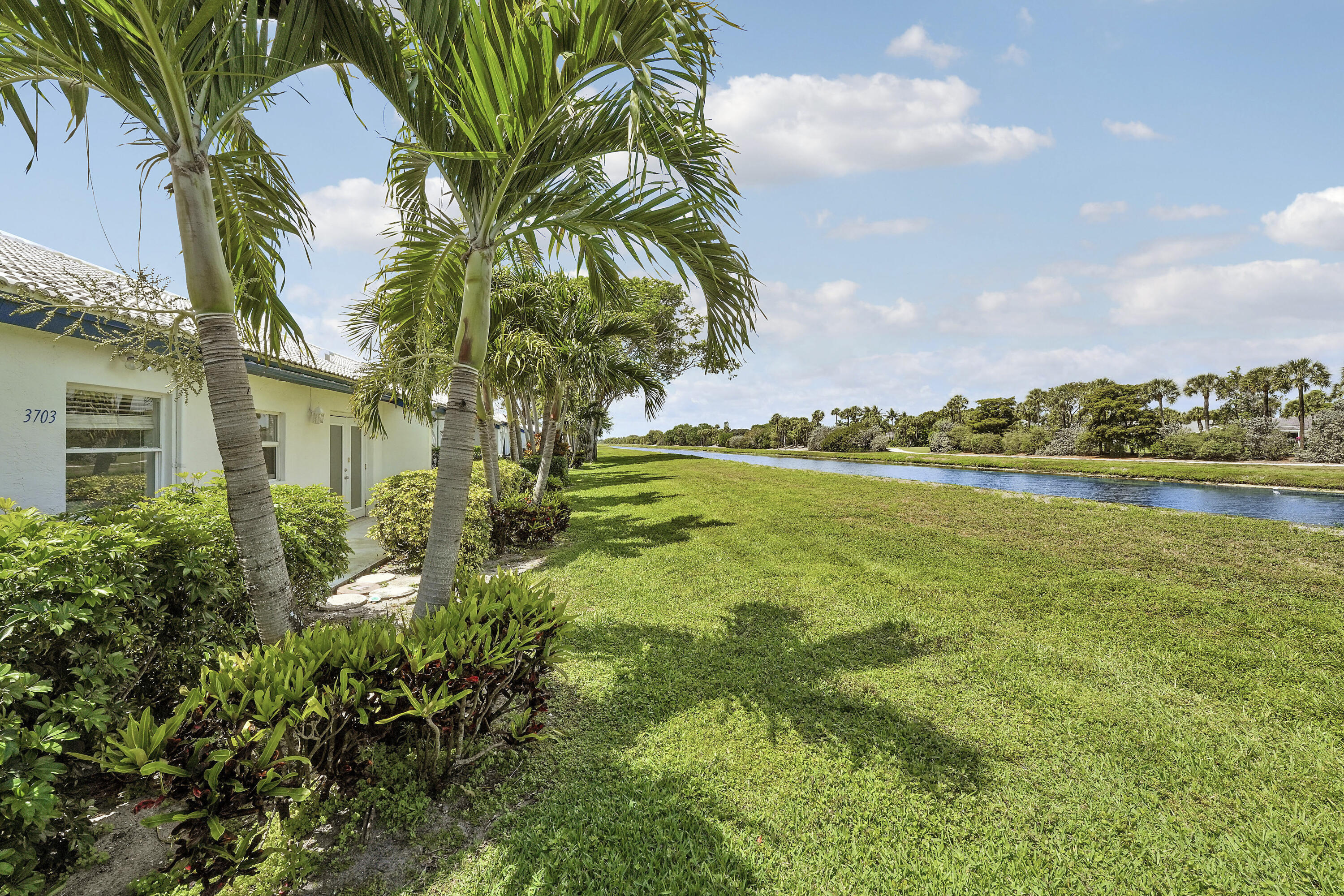 3703 Mykonos Court Boca Raton, FL 33487 - Photo 38 of 48 House-38