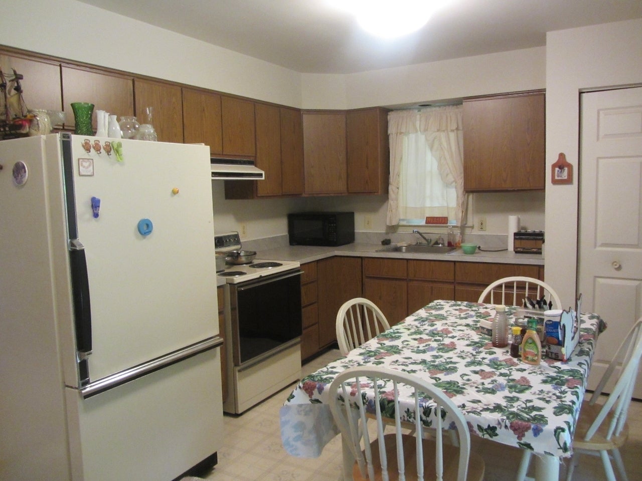 1305 Ellery Lloyd Road Union, WV 24983 - Photo 4 of 37 Gallery Image 4