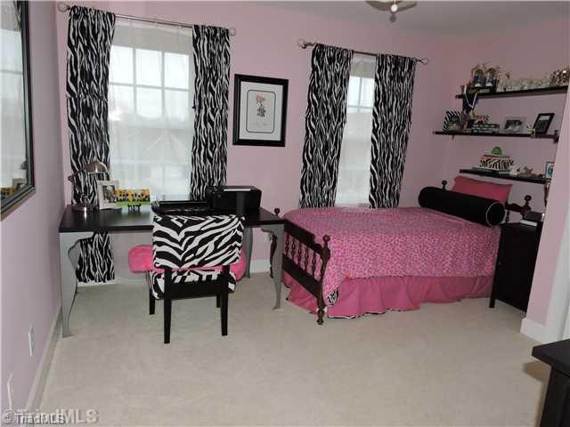 3225 Cross Tree Road Winston-Salem, NC 27106 - Photo 10 of 16 2nd Bedroom.