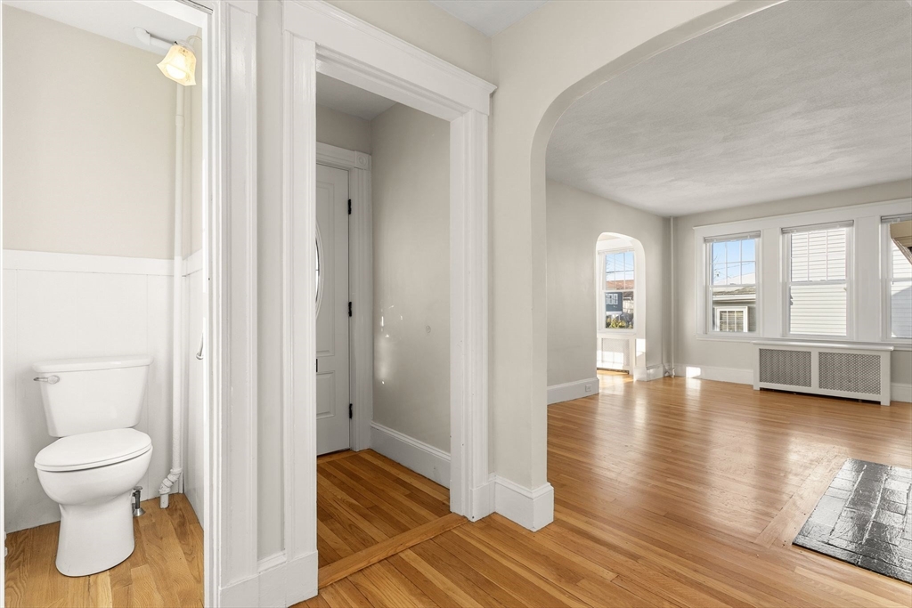 86 Virginia Road Quincy, MA 02169 - Photo 6 of 34