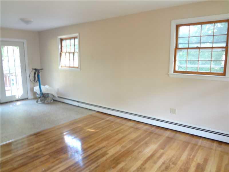 401 Chicopee Road Buxton, ME 04093 - Photo 8 of 34 Interior Space/Layout.