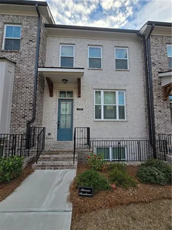 $2,900 | 1701 Wellborn Walk, Suwanee, GA 30024