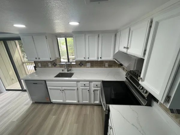 $305,000 | 13035 Lincoln Way, Unit 118, Auburn, CA 95603