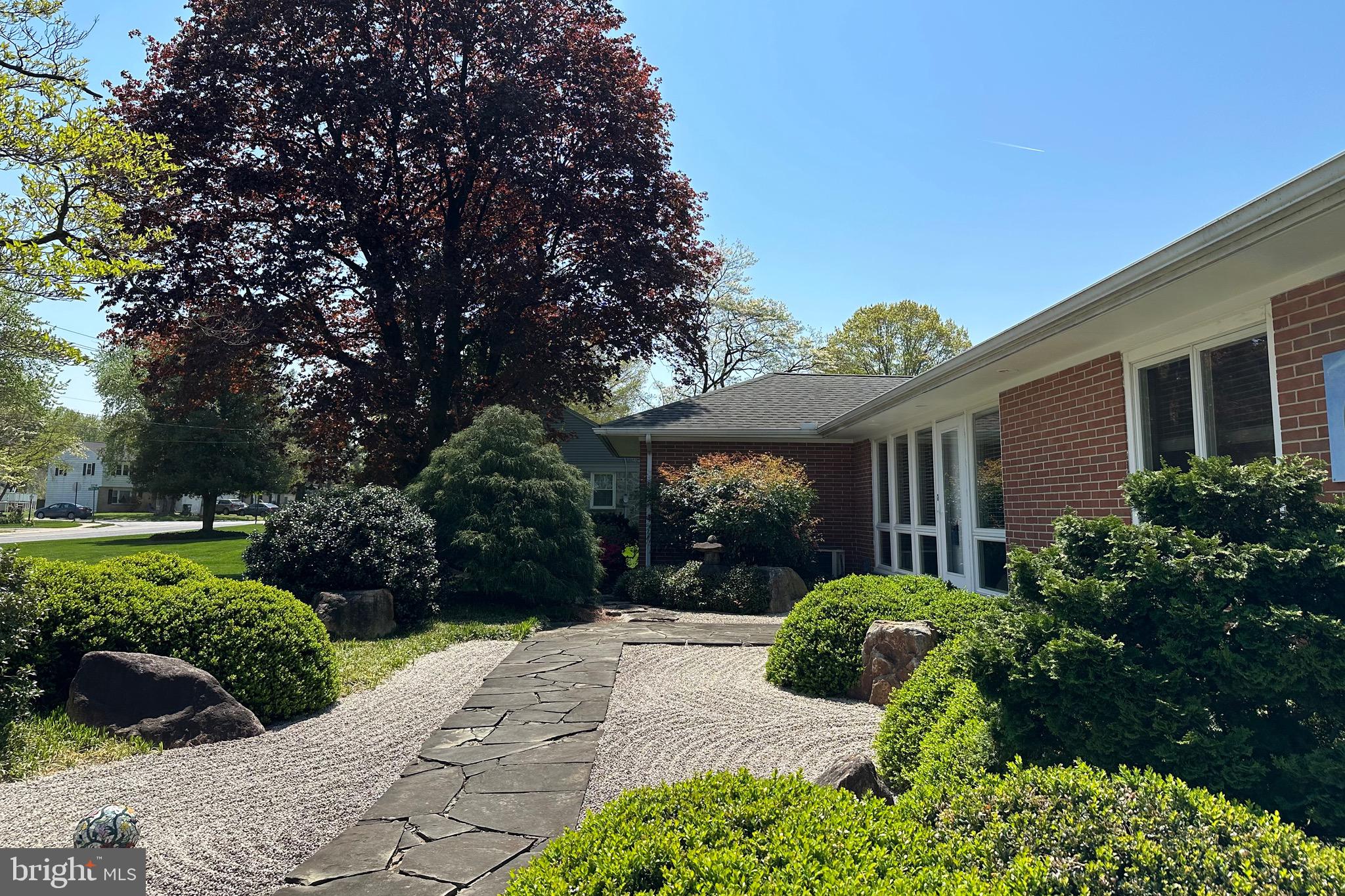 886 Hornig Road Lancaster, PA 17601 - Photo 5 of 59 Gallery Image 5
