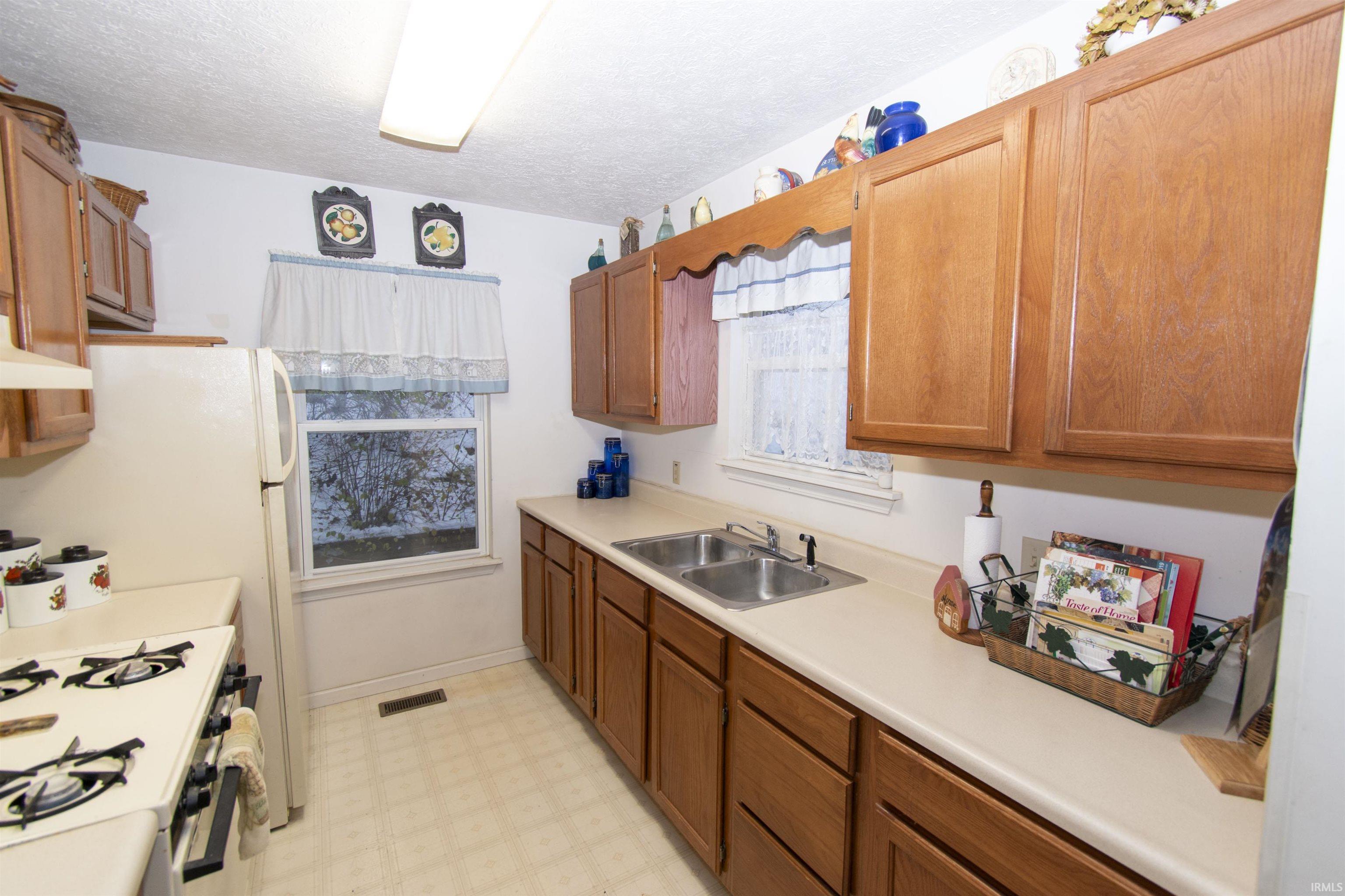 825 South 2nd Street Lafayette, IN 47905 - Photo 6 of 19