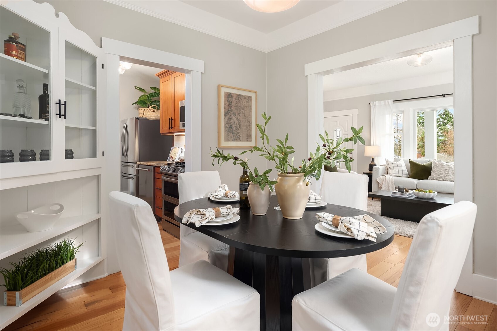 5017 35th Avenue Southwest Seattle, WA 98126 - Photo 7 of 29