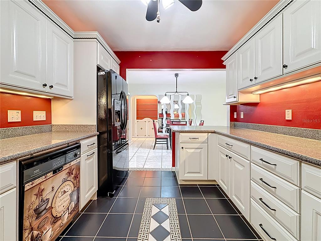 108 Indian Rocks Road Belleair Bluffs, FL 33770 - Photo 22 of 75 Gallery Image 22