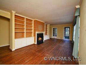8 Cedarcliff Road Asheville, NC 28803 - Photo 3 of 24 Gallery Image 3