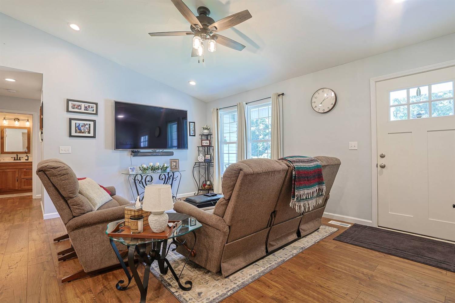 20129 Loop Road Batesville, IN 47006 - Photo 7 of 44 Gallery Image 7