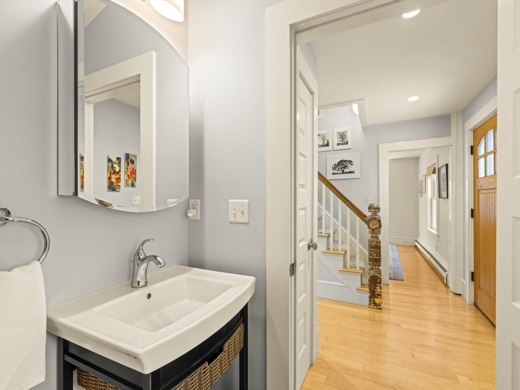 1828 Main Street Concord, MA 01742 - Photo 18 of 35