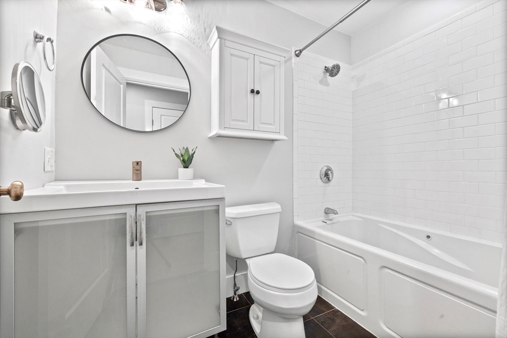 103 Russell Street, Unit 2 Boston, MA 02129 - Photo 17 of 23