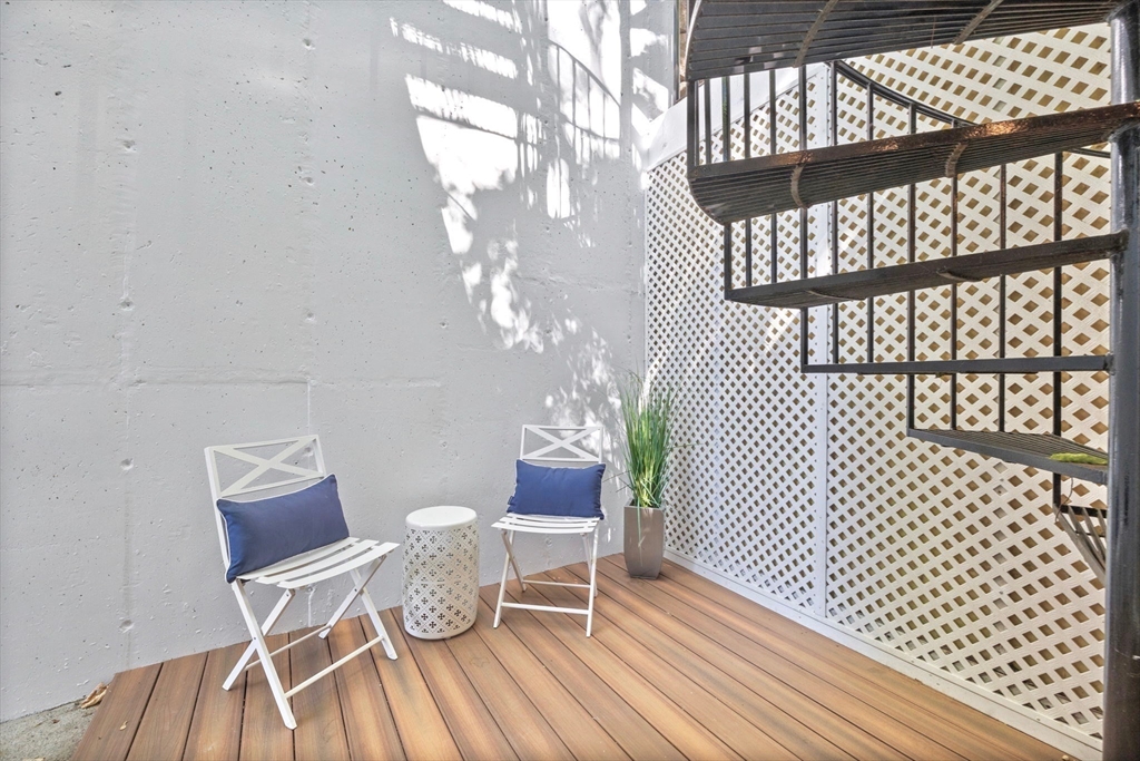 103 Russell Street, Unit 2 Boston, MA 02129 - Photo 21 of 23