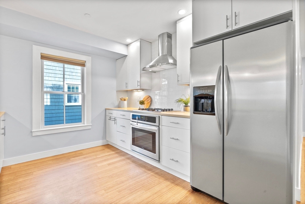 103 Russell Street, Unit 2 Boston, MA 02129 - Photo 7 of 23