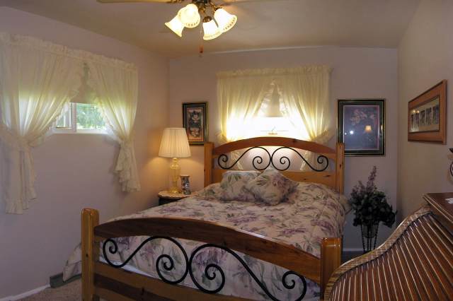 1410 South Bowdish Road Spokane, WA 99206 - Photo 7 of 9