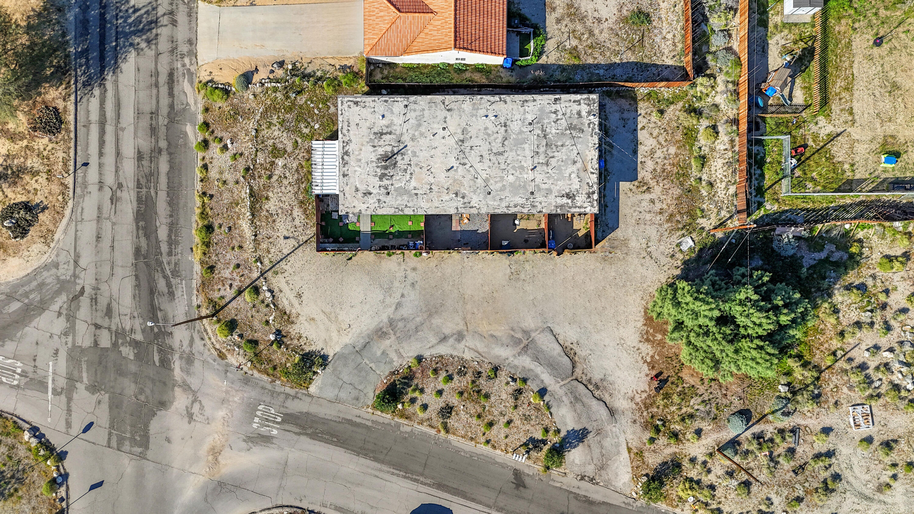 10485 Santa Cruz Road Desert Hot Springs, CA 92240 - Photo 3 of 27 PhotoJan302026,94621AM