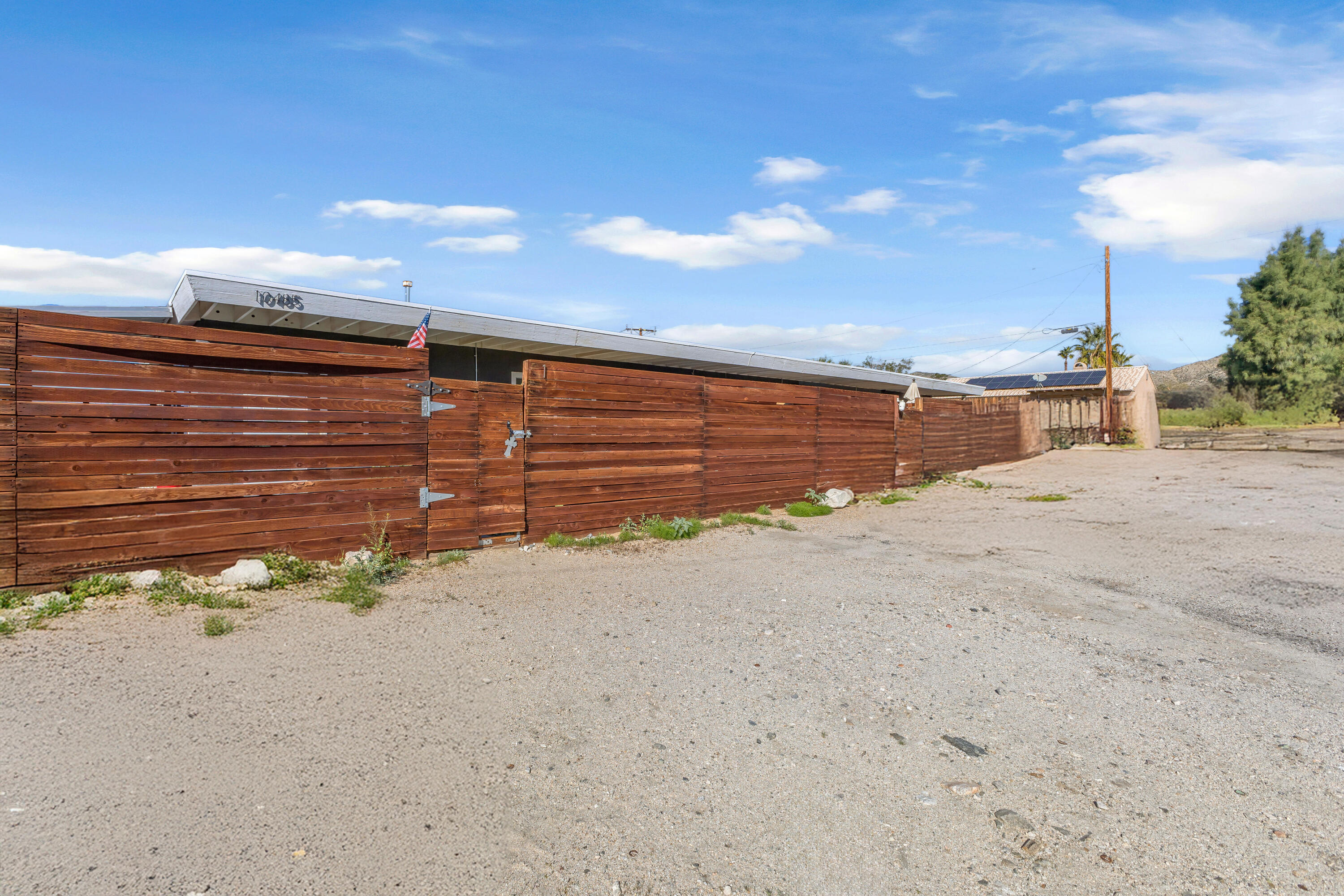 10485 Santa Cruz Road Desert Hot Springs, CA 92240 - Photo 6 of 27 IMG_9252