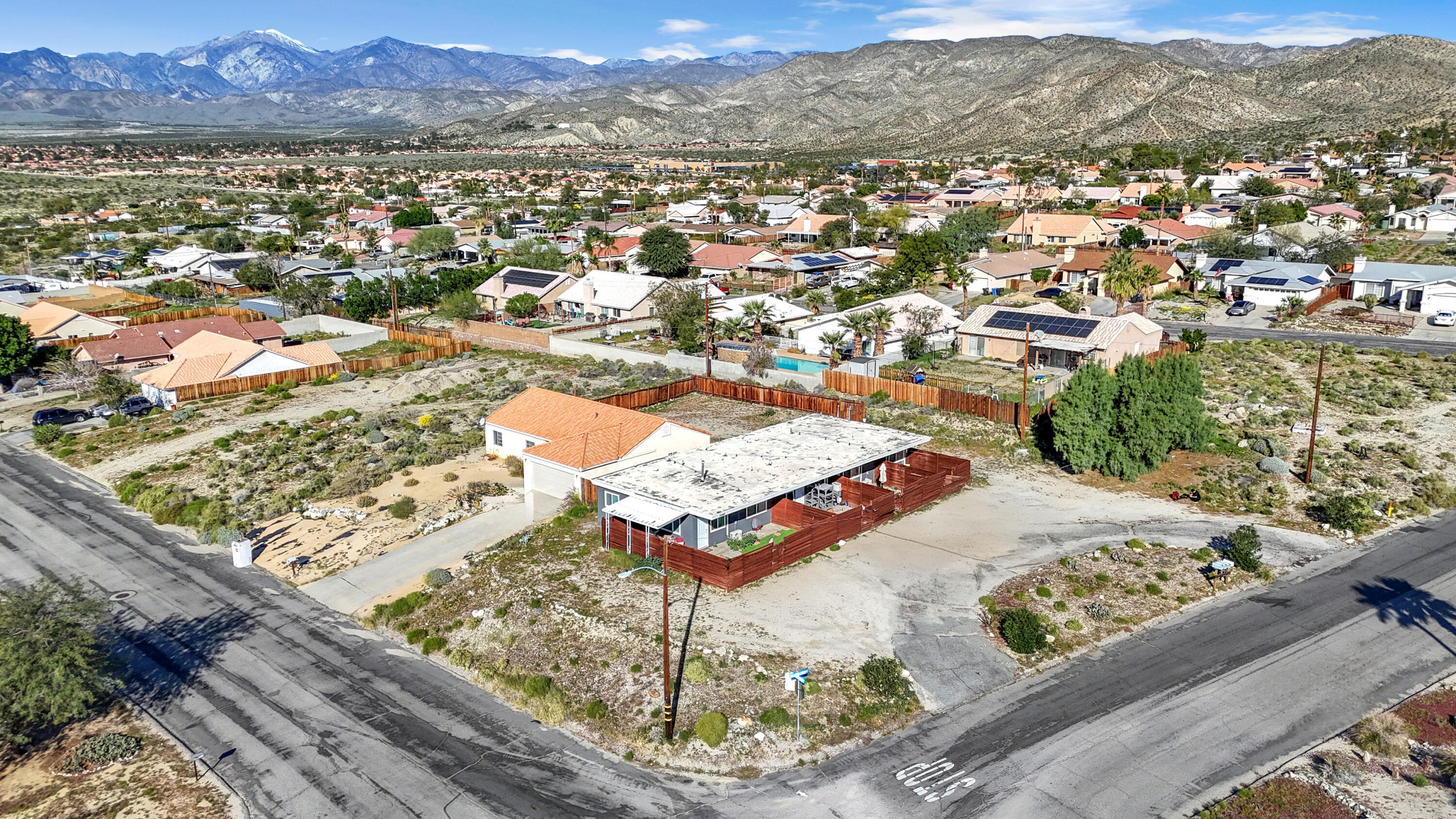 10485 Santa Cruz Road Desert Hot Springs, CA 92240 - Photo 9 of 27 PhotoJan302026,94414AM