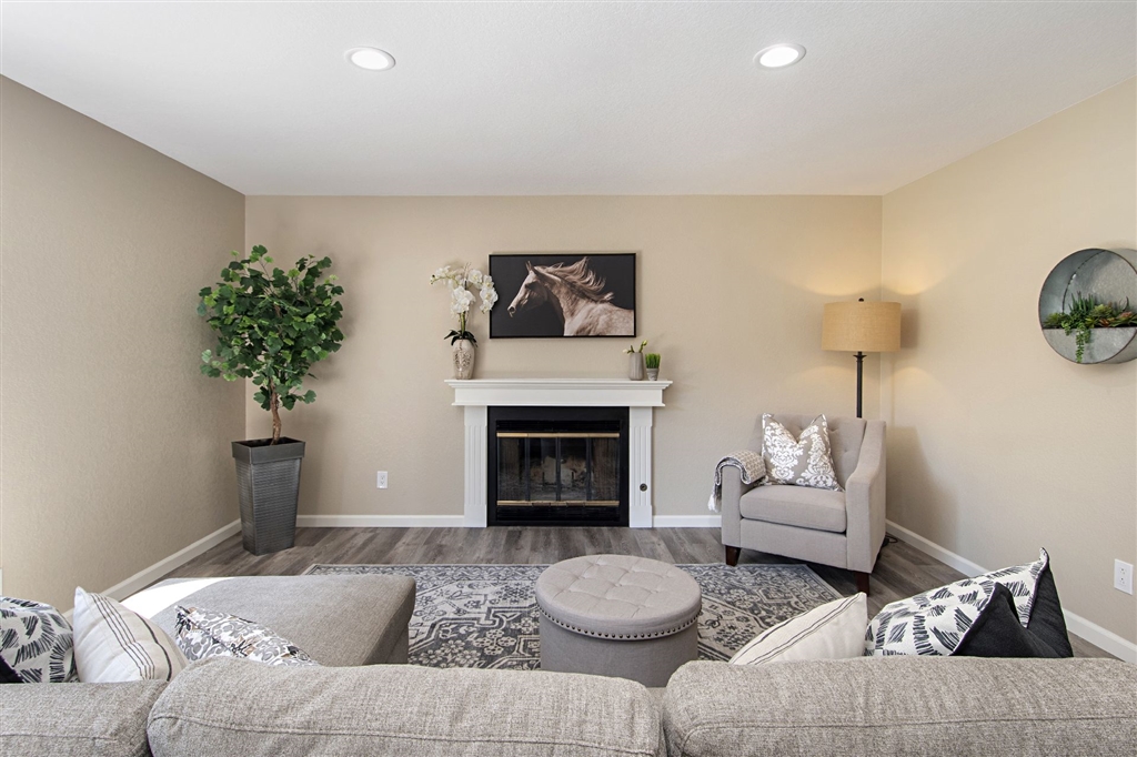 266 Sierra Ridge Drive Encinitas, CA 92024 - Photo 4 of 24