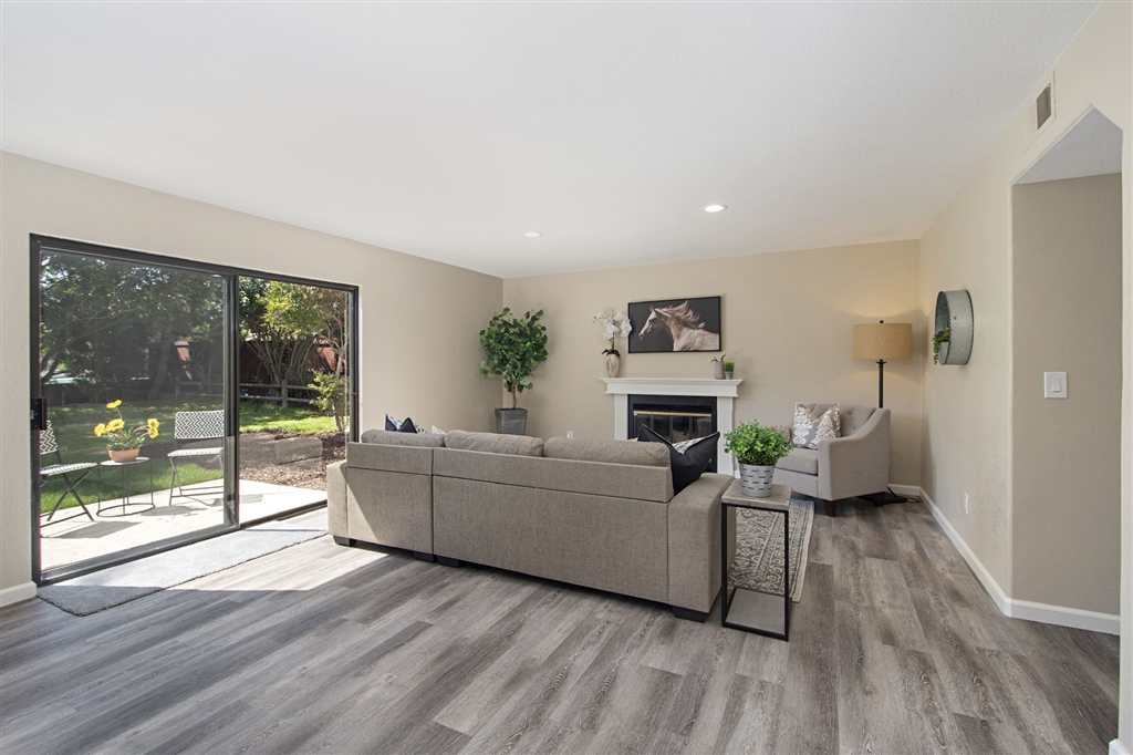 266 Sierra Ridge Drive Encinitas, CA 92024 - Photo 10 of 24