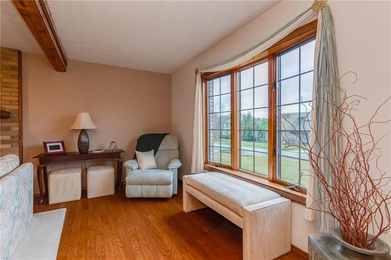 208 Constance Drive McKees Rocks, PA 15136 - Photo 8 of 20 Gallery Image 8