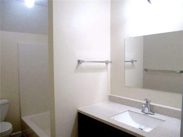 $2,300 | 3040 Oak Meadow Drive, Snellville, GA 30078