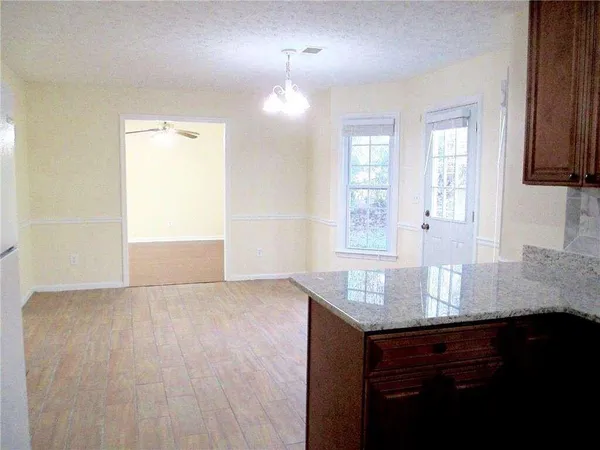 $2,200 | 3040 Oak Meadow Drive, Snellville, GA 30078