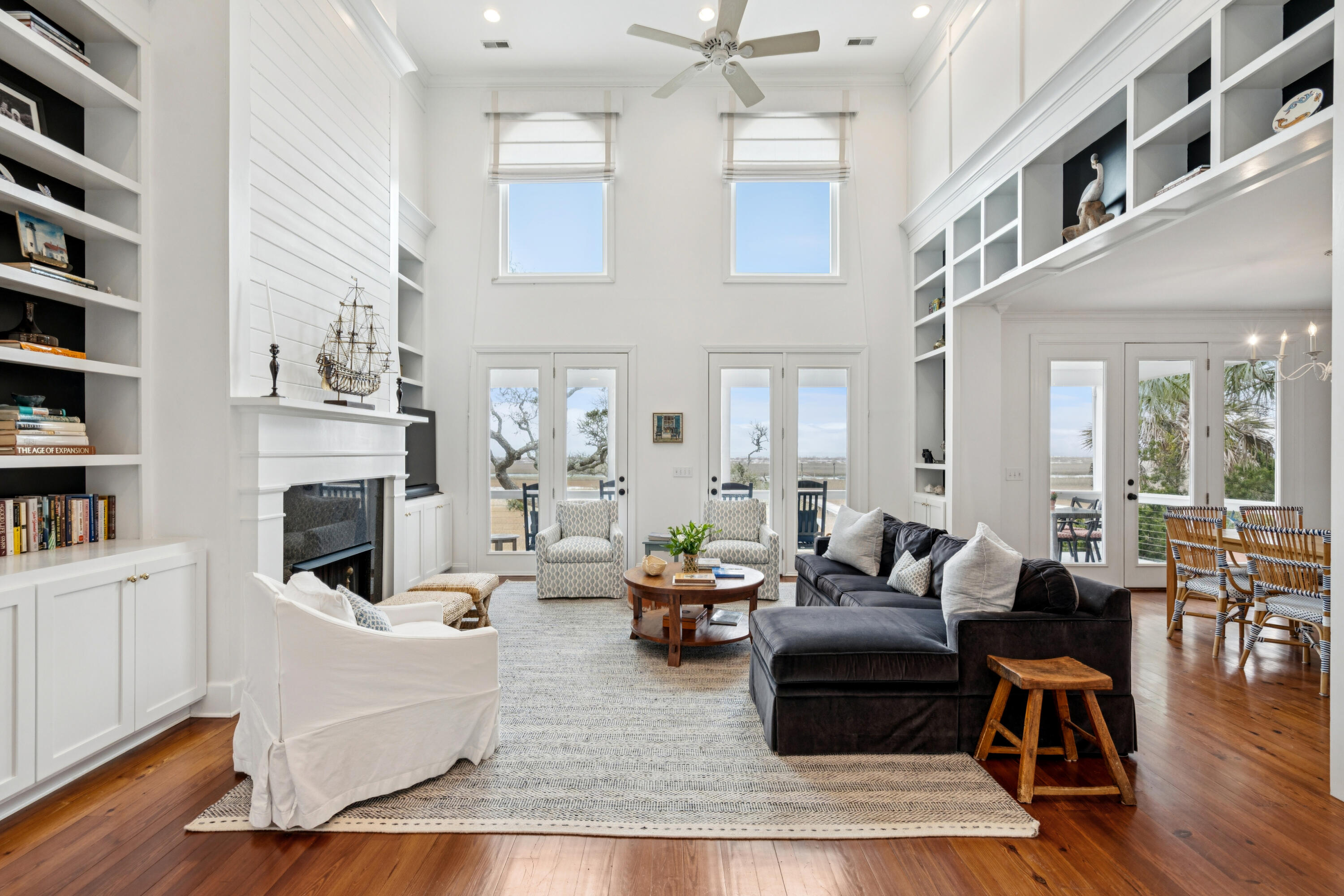 1130 Hammocks Way Edisto Island, SC 29438 - Photo 9 of 67 1130HammocksWay-KeenEyeMarketing-013