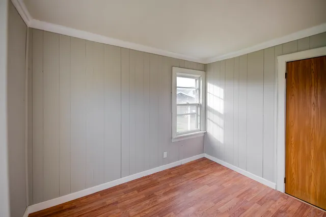 $184,900 | 609 West 4th Avenue, Oshkosh, WI 54902