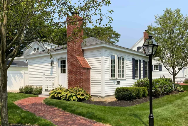 $895,000 | 32 Cable Road, Unit 4, Rye, NH 03870