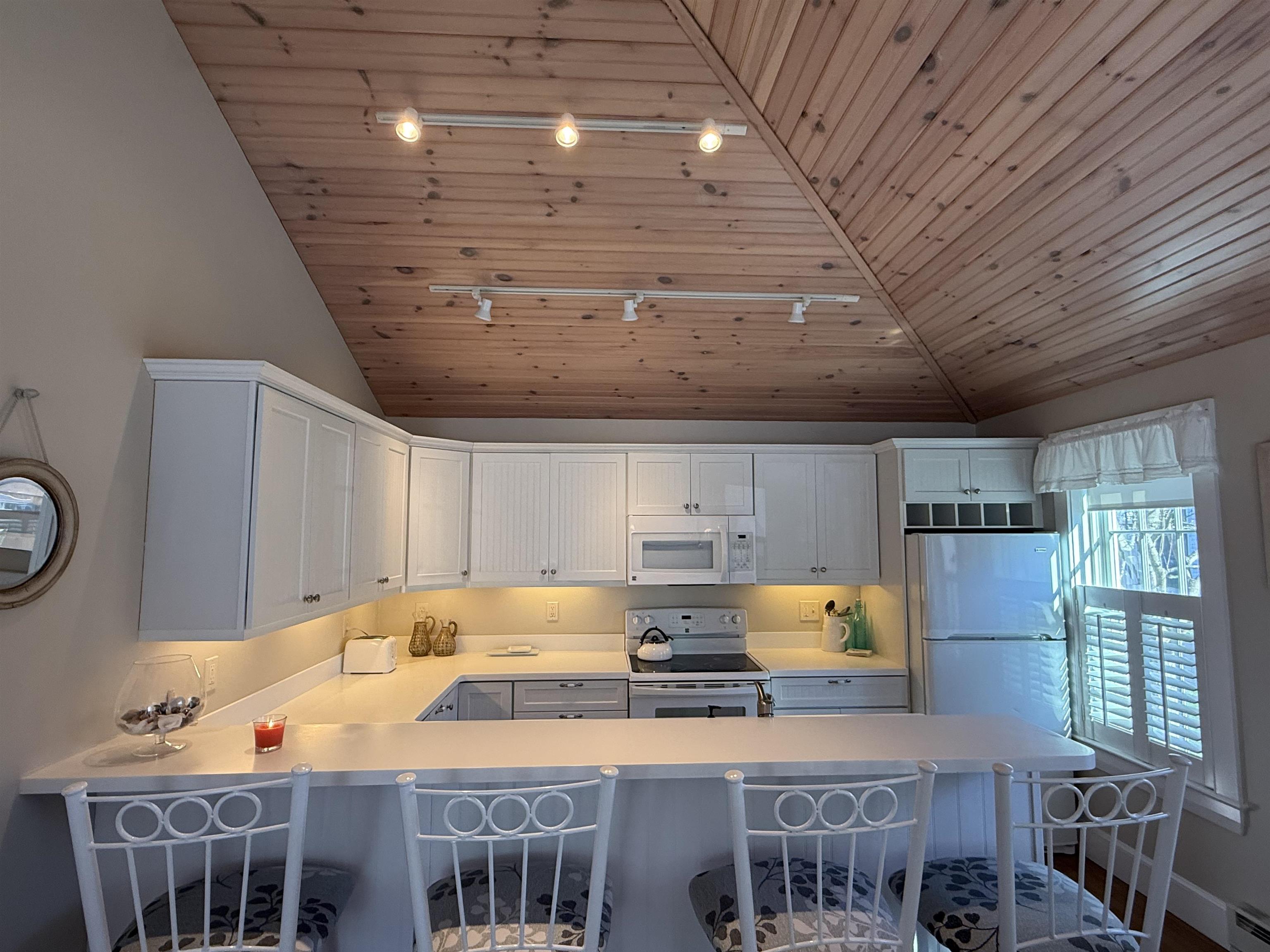 32 Cable Road, Unit 4 Rye, NH 03870 - Photo 8 of 9