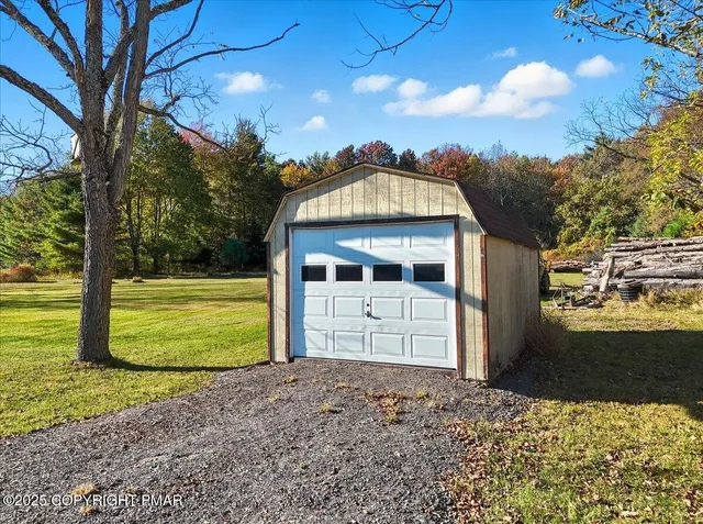 $575,000 | 221 Upper Swiftwater Road, Mount Pocono, PA 18344