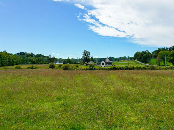 9999 Nora Belle Road London, KY 40741 - Photo 23 of 34 IMG_8548