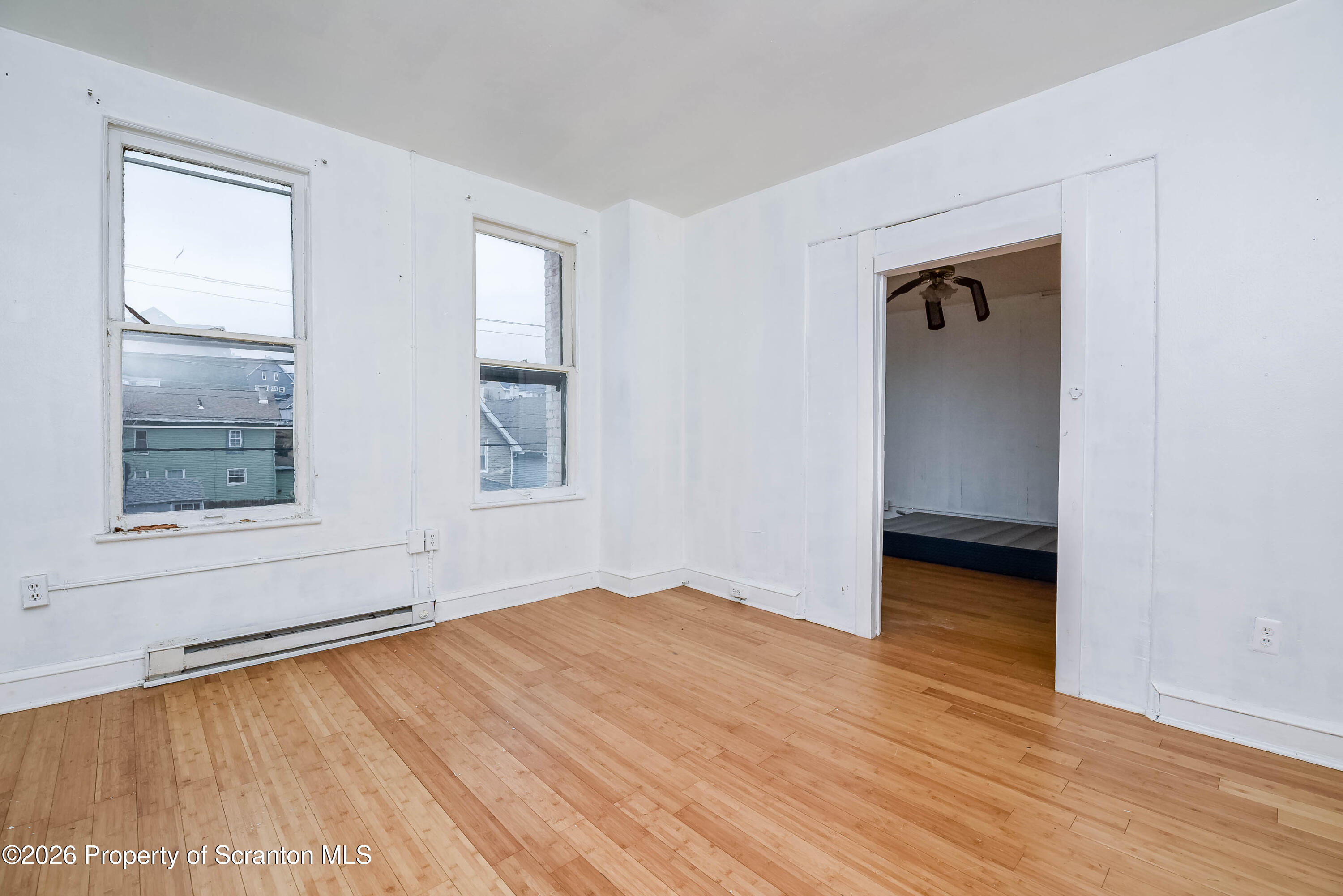 724 Court Street Scranton, PA 18508 - Photo 11 of 130 _DSC7206